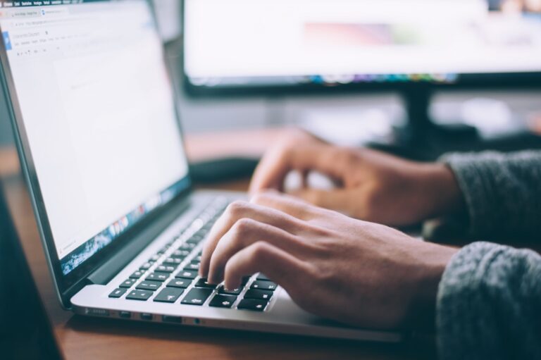 Spelling mistakes on websites - How to kill your online credibility